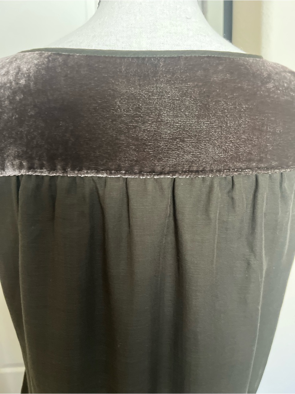 Banana Republic brown V-Neck Sleeveless Midi Dress size 6 - Picture 6 of 8